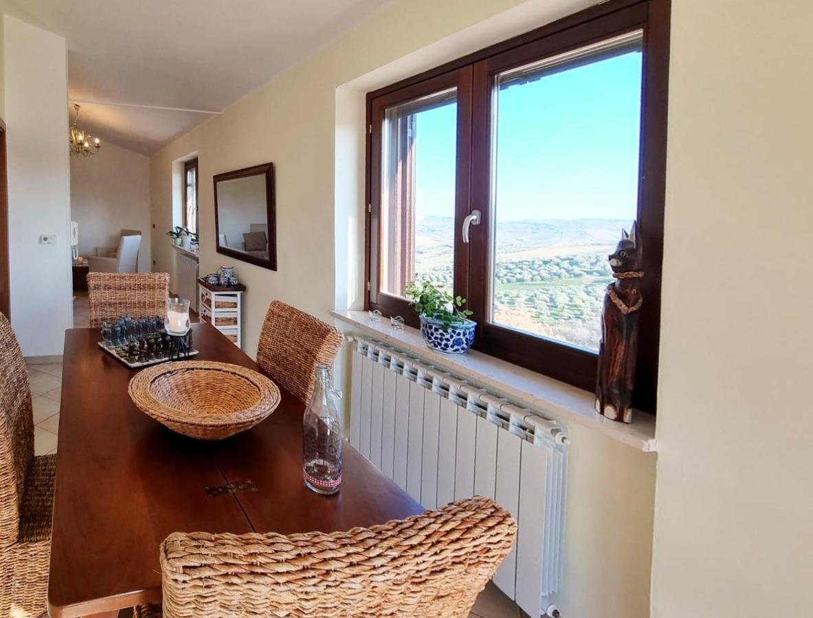 Paglieta La Vigna Di Ranco Agriturismo מראה חיצוני תמונה